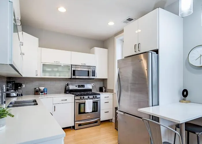 Apartment Cozy Beautiful Downtown Unit Chi In Prime River North Location Near Mag Mile - 1