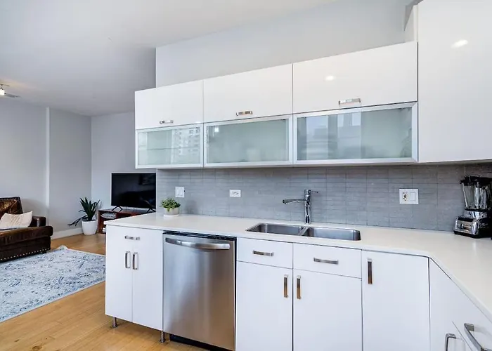 Cozy Beautiful Downtown Unit Chi In Prime River North Location Near Mag Mile - 1 Apartment Chicago