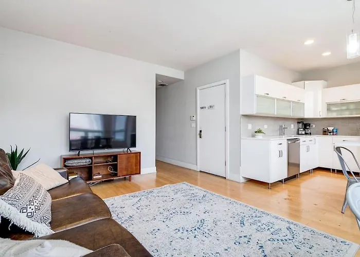Apartment Cozy Beautiful Downtown Unit Chi In Prime River North Location Near Mag Mile - 1 Chicago